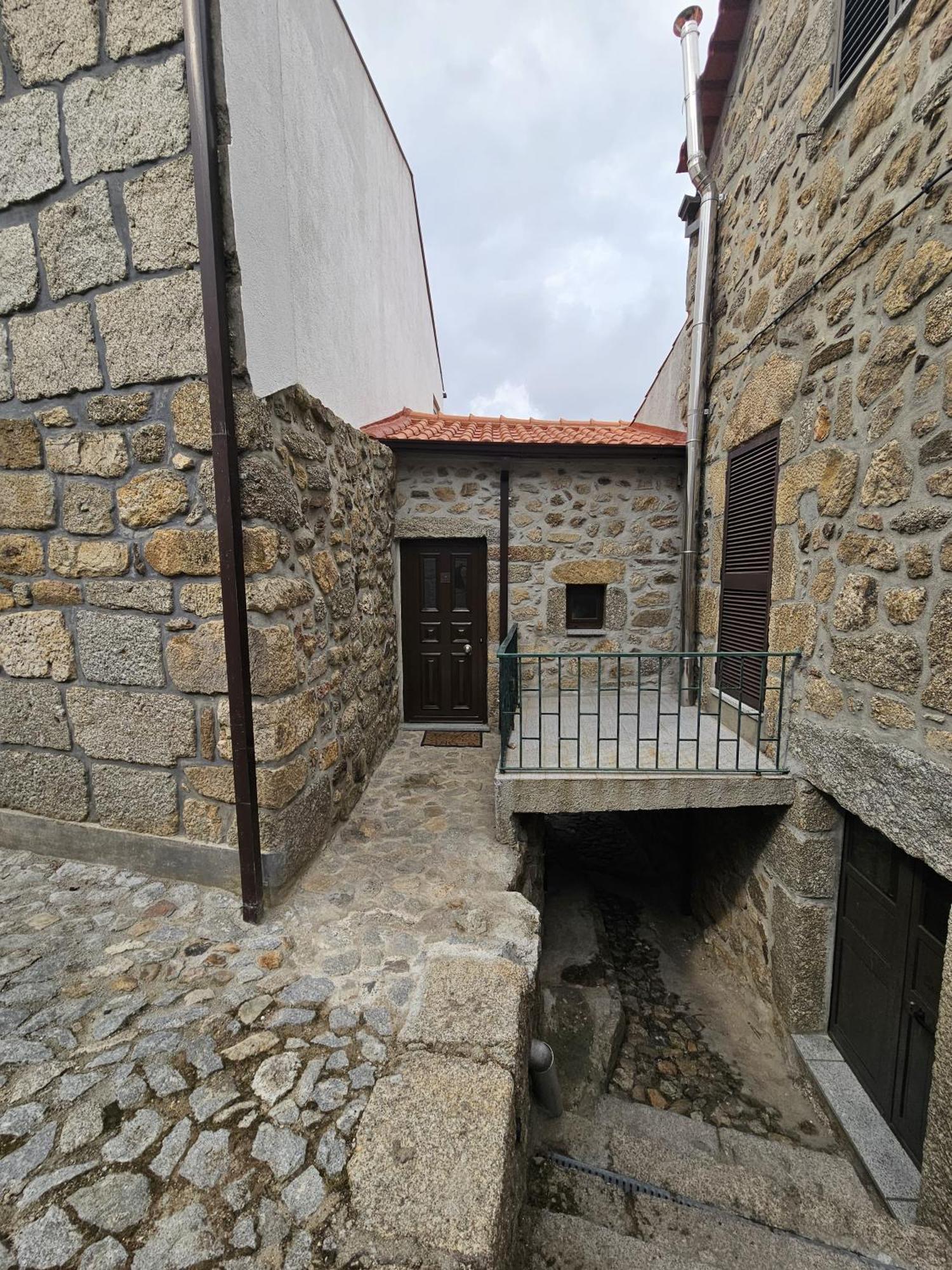 Casa Velha Apartment Linhares  Exterior photo